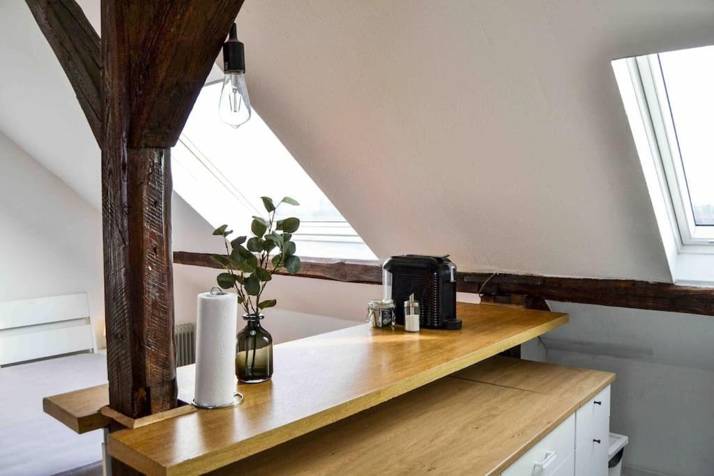 Schoene Dachgeschosswohnung Nahe Koeln Esterno foto